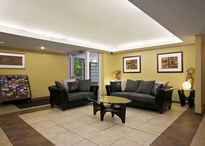 Travelodge By Wyndham Il Hotel *