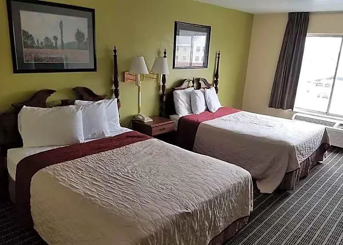 Travelodge By Wyndham Il *